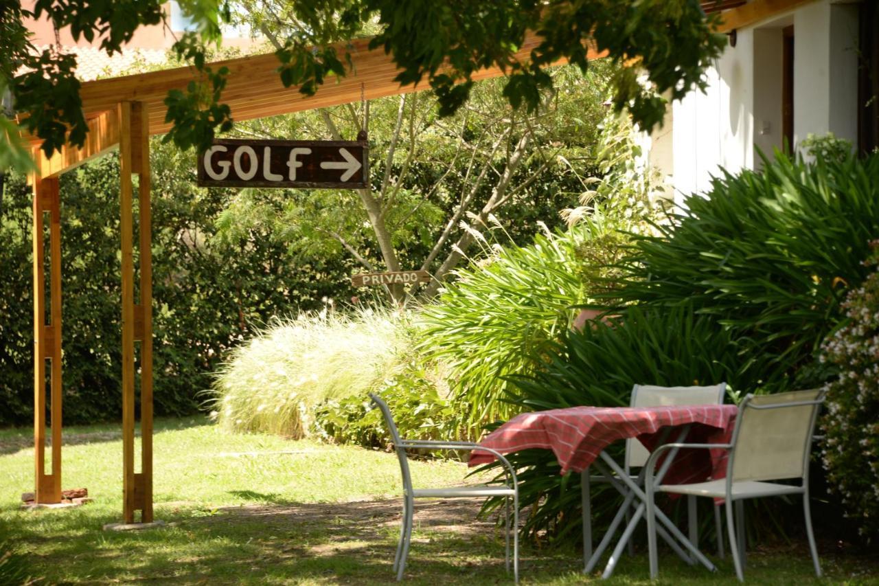 Golf - Casa De Huespedes Villa Tandil Luaran gambar